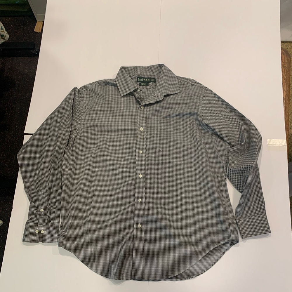 Ralph Lauren Men's Gray Checkered Button-Down Shirt